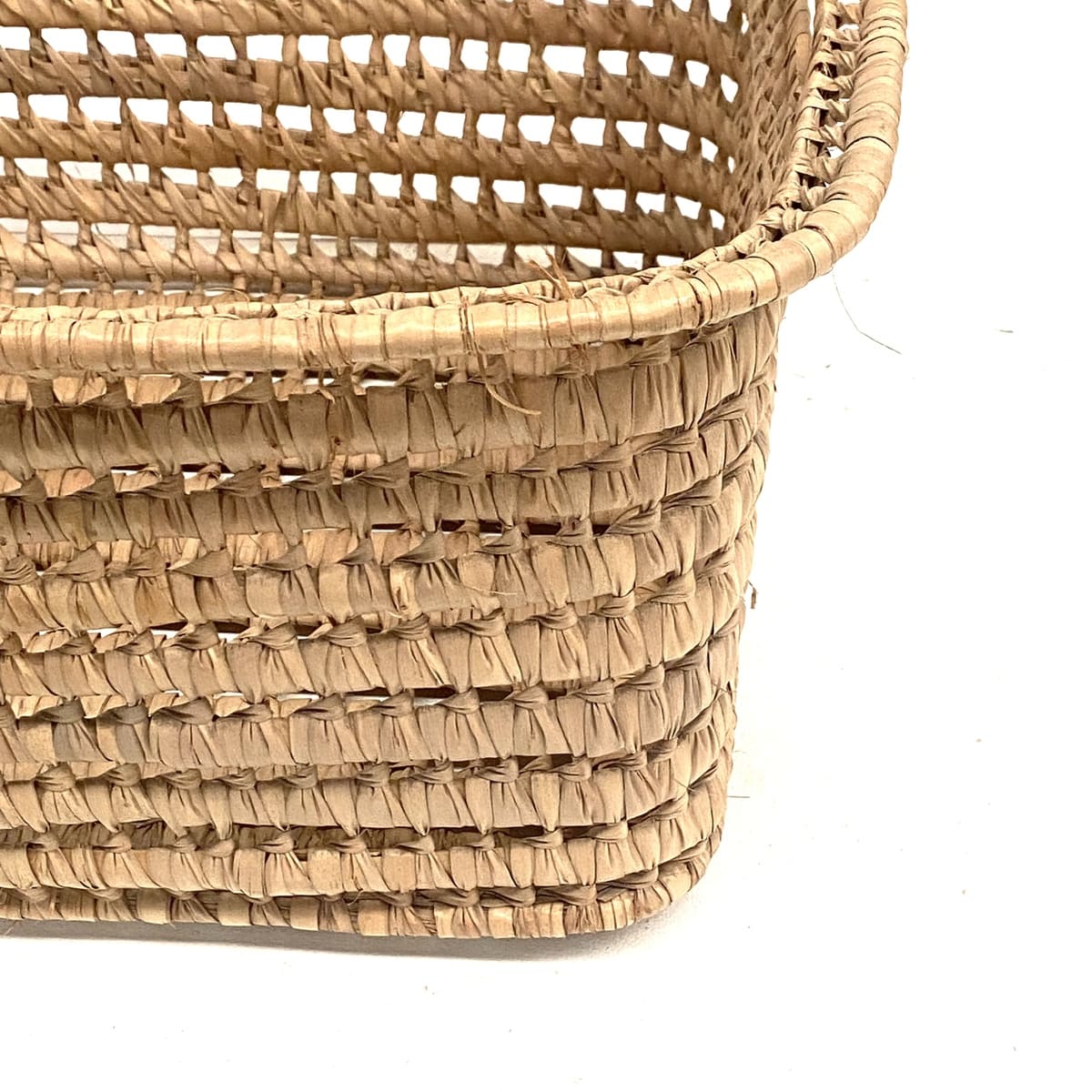Corbeille rectangulaire en fibre naturelle