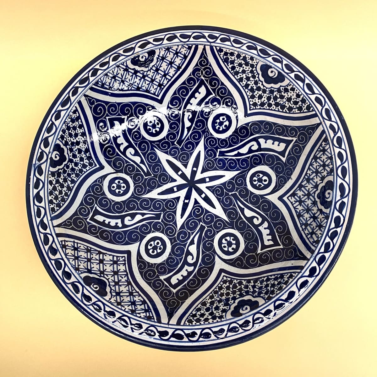 Assiette arabe en céramique bleue et blanche 40cm