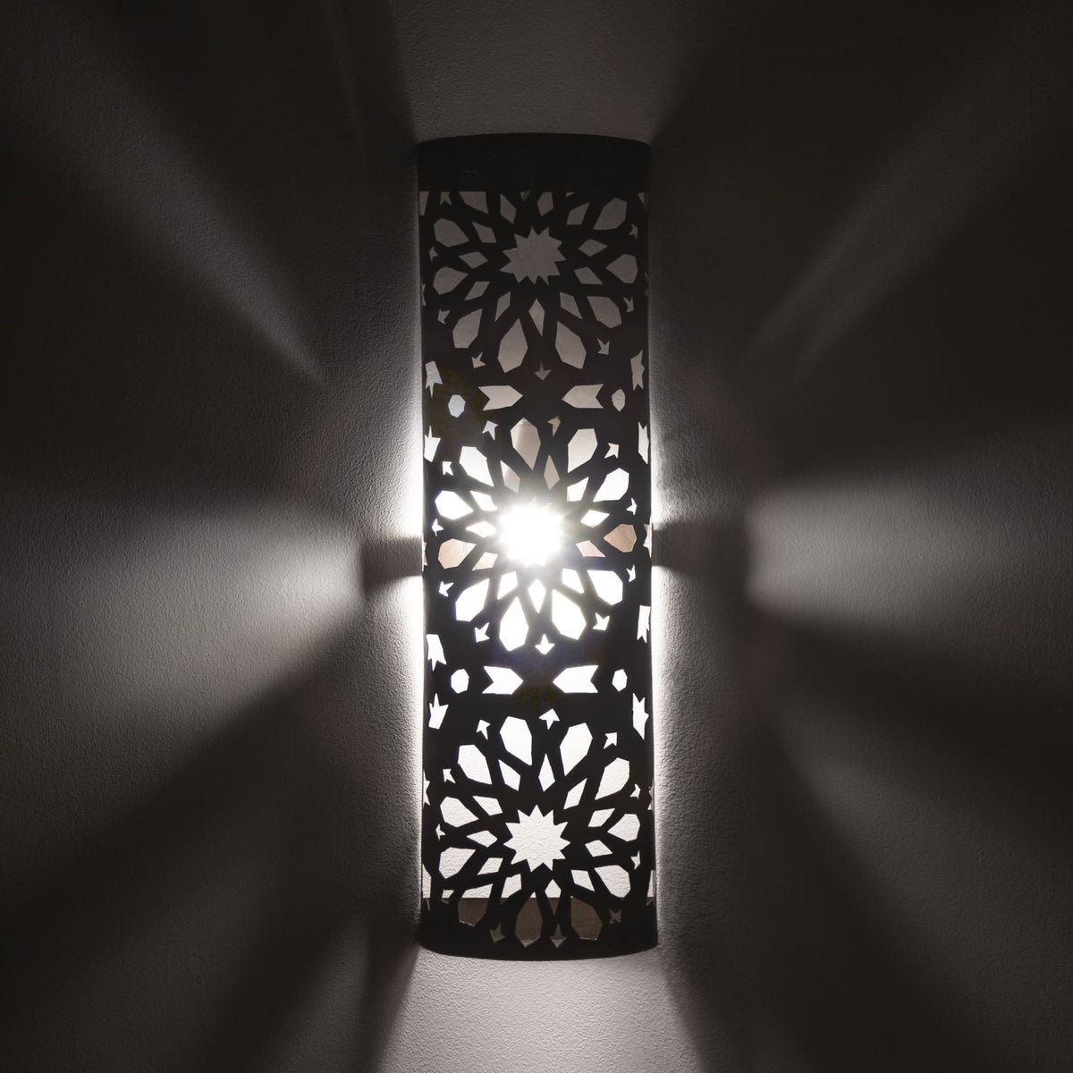 aplique árabe alargado marrón