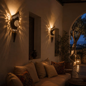 aplique árabe de cobre y latón Almorávide noche