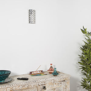 aplique marroquí aluminio Yahra escena