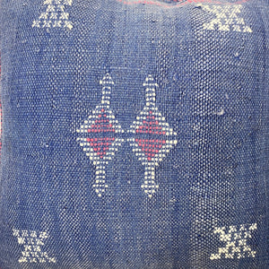 cojín seda cactus azul detalle