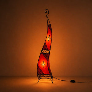 lámpara marroquí roja henna 120 encendida