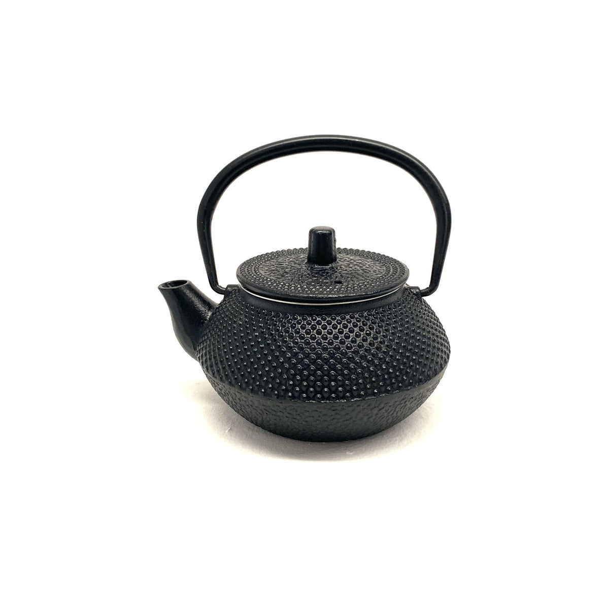 Tetera japonesa de hierro fundido negro